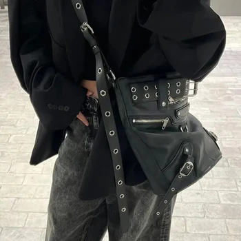 Винтажное ведро Черная сумка через плечо Pu из искусственной кожи большой емкости Сумка через плечо Заклепка High Street Office Lady Moto Байкерская сумка